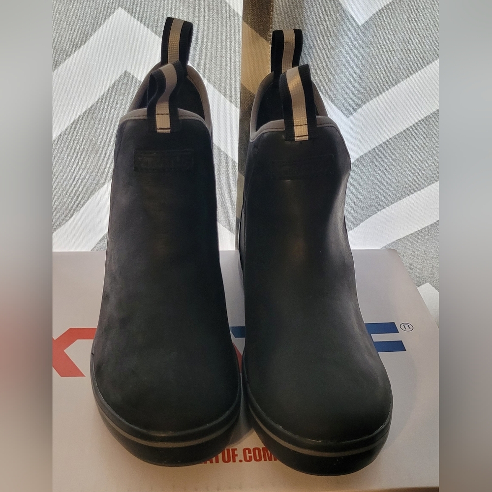 XtraTuf Waterproof Leather Ankle Deck Boot men size 7.5